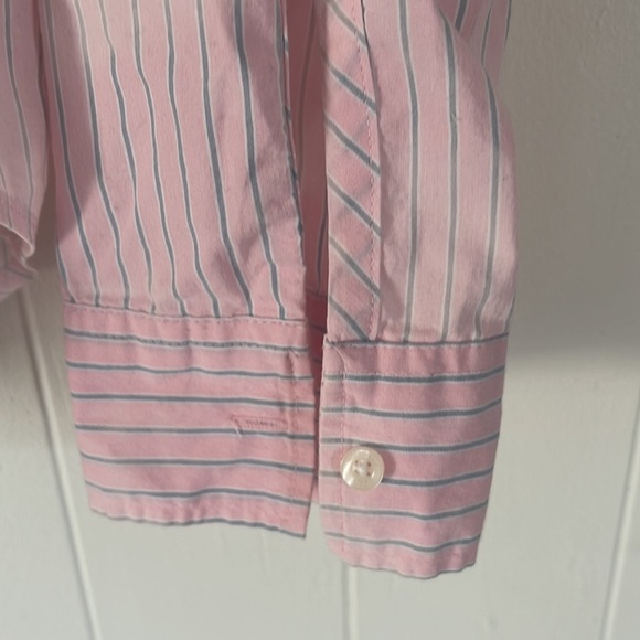 Hollister Stretch Button Down - Picture 3 of 3